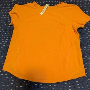 Lululemon orange running shirt in Size 6